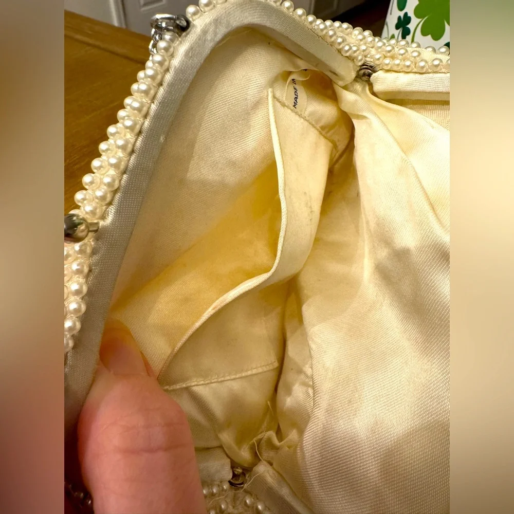 Vintage 1950s/60s Pearl Beaded Kiss Lock Clutch Handbag Made in Japan